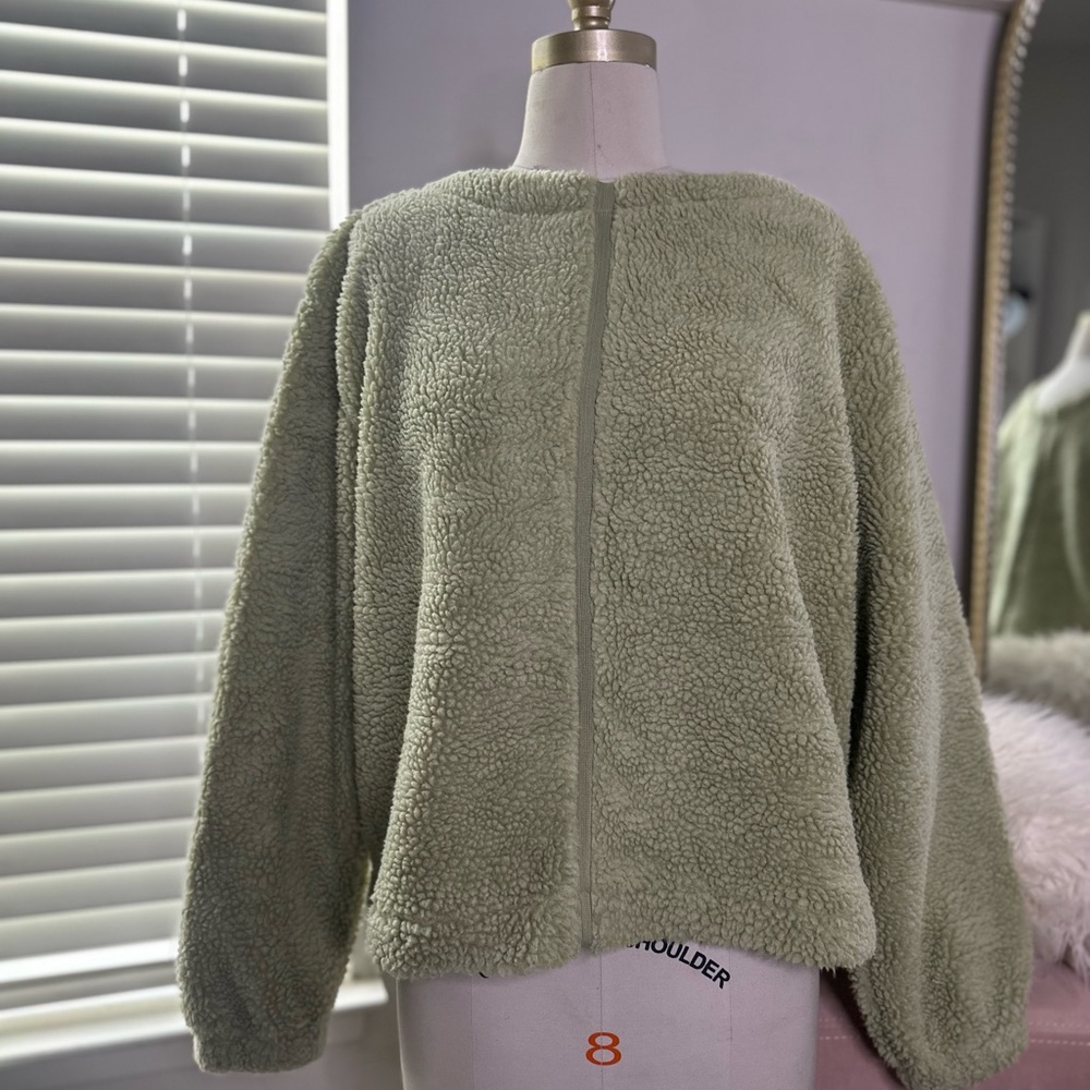 Prologue Mint Green Shepa Top